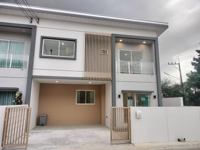 ประกาศฟรี! ซื้อ-ขาย-เช่า คอนโด บ้าน ทาวน์โฮม ที่ดิน และพื้นที่เชิงพาณิชย์ทั่วประเทศไทย ทุกทำเล ทุกงบประมาณ ไม่มีค่าใช้จ่าย ลงง่าย ขายไว เข้าถึงผู้ซื้อโดยตรง 2 498474pic1.jpg