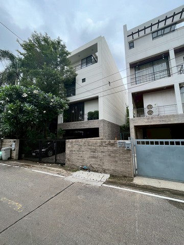 ประกาศฟรี! ซื้อ-ขาย-เช่า คอนโด บ้าน ทาวน์โฮม ที่ดิน และพื้นที่เชิงพาณิชย์ทั่วประเทศไทย ทุกทำเล ทุกงบประมาณ ไม่มีค่าใช้จ่าย ลงง่าย ขายไว เข้าถึงผู้ซื้อโดยตรง 3 497798pic2.jpg