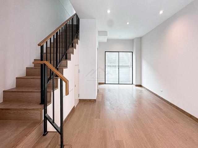 ประกาศฟรี! ซื้อ-ขาย-เช่า คอนโด บ้าน ทาวน์โฮม ที่ดิน และพื้นที่เชิงพาณิชย์ทั่วประเทศไทย ทุกทำเล ทุกงบประมาณ ไม่มีค่าใช้จ่าย ลงง่าย ขายไว เข้าถึงผู้ซื้อโดยตรง 3 498545pic2.jpg