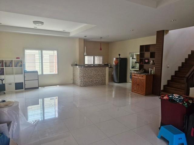 ประกาศฟรี! ซื้อ-ขาย-เช่า คอนโด บ้าน ทาวน์โฮม ที่ดิน และพื้นที่เชิงพาณิชย์ทั่วประเทศไทย ทุกทำเล ทุกงบประมาณ ไม่มีค่าใช้จ่าย ลงง่าย ขายไว เข้าถึงผู้ซื้อโดยตรง 3 498589pic2.jpg