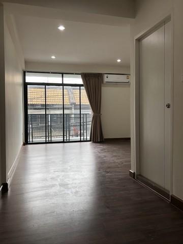 ประกาศฟรี! ซื้อ-ขาย-เช่า คอนโด บ้าน ทาวน์โฮม ที่ดิน และพื้นที่เชิงพาณิชย์ทั่วประเทศไทย ทุกทำเล ทุกงบประมาณ ไม่มีค่าใช้จ่าย ลงง่าย ขายไว เข้าถึงผู้ซื้อโดยตรง 3 498575pic2.jpg