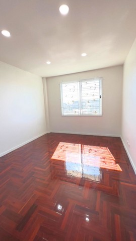 ประกาศฟรี! ซื้อ-ขาย-เช่า คอนโด บ้าน ทาวน์โฮม ที่ดิน และพื้นที่เชิงพาณิชย์ทั่วประเทศไทย ทุกทำเล ทุกงบประมาณ ไม่มีค่าใช้จ่าย ลงง่าย ขายไว เข้าถึงผู้ซื้อโดยตรง 5 498749pic4.jpg