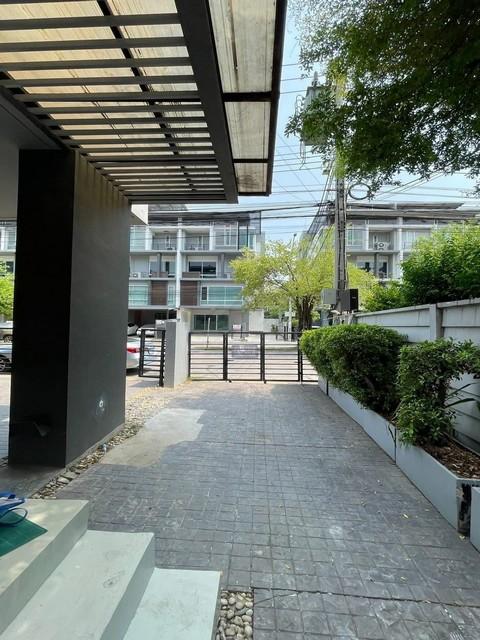 ประกาศฟรี! ซื้อ-ขาย-เช่า คอนโด บ้าน ทาวน์โฮม ที่ดิน และพื้นที่เชิงพาณิชย์ทั่วประเทศไทย ทุกทำเล ทุกงบประมาณ ไม่มีค่าใช้จ่าย ลงง่าย ขายไว เข้าถึงผู้ซื้อโดยตรง 3 497558pic2.jpg