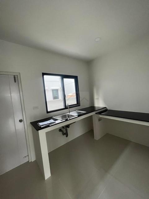 ประกาศฟรี! ซื้อ-ขาย-เช่า คอนโด บ้าน ทาวน์โฮม ที่ดิน และพื้นที่เชิงพาณิชย์ทั่วประเทศไทย ทุกทำเล ทุกงบประมาณ ไม่มีค่าใช้จ่าย ลงง่าย ขายไว เข้าถึงผู้ซื้อโดยตรง 5 498785pic4.jpg