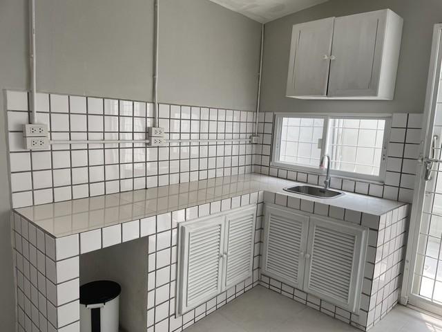 ประกาศฟรี! ซื้อ-ขาย-เช่า คอนโด บ้าน ทาวน์โฮม ที่ดิน และพื้นที่เชิงพาณิชย์ทั่วประเทศไทย ทุกทำเล ทุกงบประมาณ ไม่มีค่าใช้จ่าย ลงง่าย ขายไว เข้าถึงผู้ซื้อโดยตรง 5 498771pic4.jpg