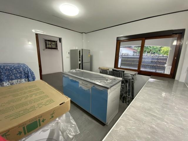 ประกาศฟรี! ซื้อ-ขาย-เช่า คอนโด บ้าน ทาวน์โฮม ที่ดิน และพื้นที่เชิงพาณิชย์ทั่วประเทศไทย ทุกทำเล ทุกงบประมาณ ไม่มีค่าใช้จ่าย ลงง่าย ขายไว เข้าถึงผู้ซื้อโดยตรง 4 498898pic3.jpg