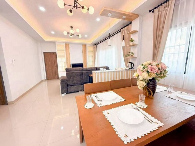 ประกาศฟรี! ซื้อ-ขาย-เช่า คอนโด บ้าน ทาวน์โฮม ที่ดิน และพื้นที่เชิงพาณิชย์ทั่วประเทศไทย ทุกทำเล ทุกงบประมาณ ไม่มีค่าใช้จ่าย ลงง่าย ขายไว เข้าถึงผู้ซื้อโดยตรง 5 221690pic4.jpg