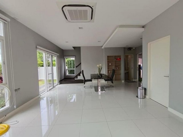 ประกาศฟรี! ซื้อ-ขาย-เช่า คอนโด บ้าน ทาวน์โฮม ที่ดิน และพื้นที่เชิงพาณิชย์ทั่วประเทศไทย ทุกทำเล ทุกงบประมาณ ไม่มีค่าใช้จ่าย ลงง่าย ขายไว เข้าถึงผู้ซื้อโดยตรง 5 221688pic4.jpg