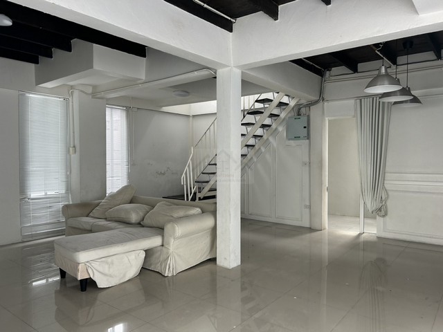 ประกาศฟรี! ซื้อ-ขาย-เช่า คอนโด บ้าน ทาวน์โฮม ที่ดิน และพื้นที่เชิงพาณิชย์ทั่วประเทศไทย ทุกทำเล ทุกงบประมาณ ไม่มีค่าใช้จ่าย ลงง่าย ขายไว เข้าถึงผู้ซื้อโดยตรง 3 498761pic2.jpg