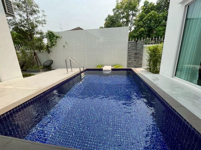 ประกาศฟรี! ซื้อ-ขาย-เช่า คอนโด บ้าน ทาวน์โฮม ที่ดิน และพื้นที่เชิงพาณิชย์ทั่วประเทศไทย ทุกทำเล ทุกงบประมาณ ไม่มีค่าใช้จ่าย ลงง่าย ขายไว เข้าถึงผู้ซื้อโดยตรง 3 221733pic2.jpg