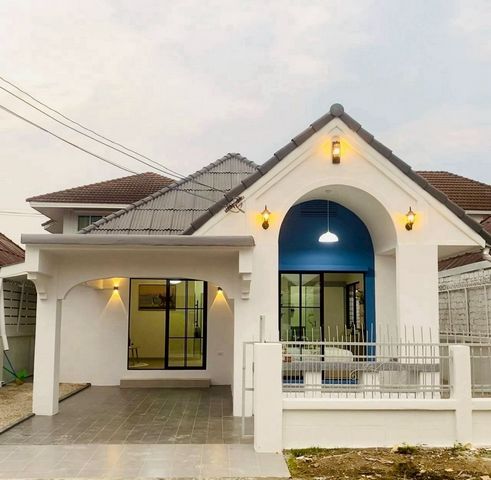 ประกาศฟรี! ซื้อ-ขาย-เช่า คอนโด บ้าน ทาวน์โฮม ที่ดิน และพื้นที่เชิงพาณิชย์ทั่วประเทศไทย ทุกทำเล ทุกงบประมาณ ไม่มีค่าใช้จ่าย ลงง่าย ขายไว เข้าถึงผู้ซื้อโดยตรง 2 221726pic1.jpg