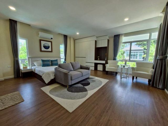 ประกาศฟรี! ซื้อ-ขาย-เช่า คอนโด บ้าน ทาวน์โฮม ที่ดิน และพื้นที่เชิงพาณิชย์ทั่วประเทศไทย ทุกทำเล ทุกงบประมาณ ไม่มีค่าใช้จ่าย ลงง่าย ขายไว เข้าถึงผู้ซื้อโดยตรง 5 221725pic4.jpg