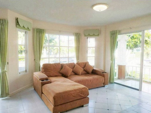 ประกาศฟรี! ซื้อ-ขาย-เช่า คอนโด บ้าน ทาวน์โฮม ที่ดิน และพื้นที่เชิงพาณิชย์ทั่วประเทศไทย ทุกทำเล ทุกงบประมาณ ไม่มีค่าใช้จ่าย ลงง่าย ขายไว เข้าถึงผู้ซื้อโดยตรง 3 221739pic2.jpg