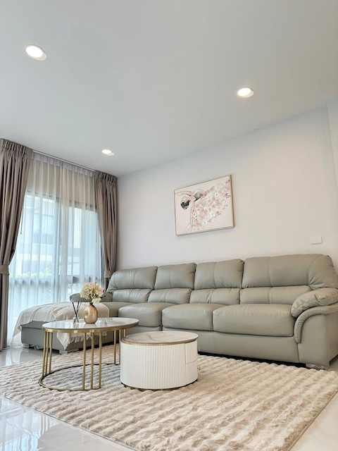 ประกาศฟรี! ซื้อ-ขาย-เช่า คอนโด บ้าน ทาวน์โฮม ที่ดิน และพื้นที่เชิงพาณิชย์ทั่วประเทศไทย ทุกทำเล ทุกงบประมาณ ไม่มีค่าใช้จ่าย ลงง่าย ขายไว เข้าถึงผู้ซื้อโดยตรง 3 290876pic2.jpg