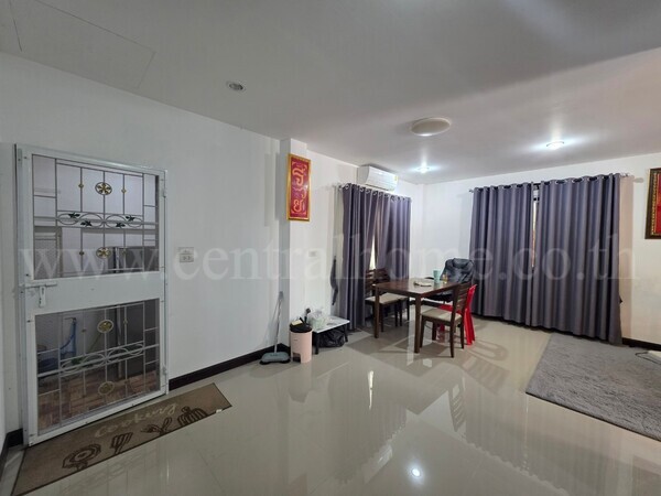 ประกาศฟรี! ซื้อ-ขาย-เช่า คอนโด บ้าน ทาวน์โฮม ที่ดิน และพื้นที่เชิงพาณิชย์ทั่วประเทศไทย ทุกทำเล ทุกงบประมาณ ไม่มีค่าใช้จ่าย ลงง่าย ขายไว เข้าถึงผู้ซื้อโดยตรง 5 287562pic4.jpg