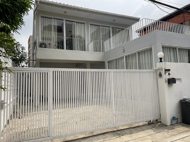 ประกาศฟรี! ซื้อ-ขาย-เช่า คอนโด บ้าน ทาวน์โฮม ที่ดิน และพื้นที่เชิงพาณิชย์ทั่วประเทศไทย ทุกทำเล ทุกงบประมาณ ไม่มีค่าใช้จ่าย ลงง่าย ขายไว เข้าถึงผู้ซื้อโดยตรง 2 500334pic1.jpg