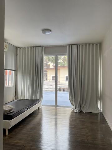 ประกาศฟรี! ซื้อ-ขาย-เช่า คอนโด บ้าน ทาวน์โฮม ที่ดิน และพื้นที่เชิงพาณิชย์ทั่วประเทศไทย ทุกทำเล ทุกงบประมาณ ไม่มีค่าใช้จ่าย ลงง่าย ขายไว เข้าถึงผู้ซื้อโดยตรง 5 500334pic4.jpg