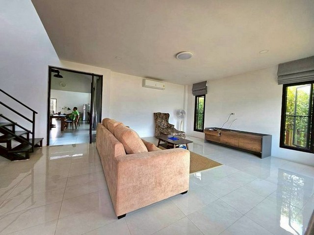 ประกาศฟรี! ซื้อ-ขาย-เช่า คอนโด บ้าน ทาวน์โฮม ที่ดิน และพื้นที่เชิงพาณิชย์ทั่วประเทศไทย ทุกทำเล ทุกงบประมาณ ไม่มีค่าใช้จ่าย ลงง่าย ขายไว เข้าถึงผู้ซื้อโดยตรง 3 222062pic2.jpg