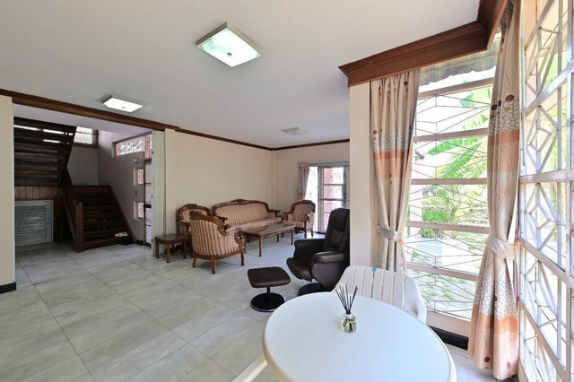 ประกาศฟรี! ซื้อ-ขาย-เช่า คอนโด บ้าน ทาวน์โฮม ที่ดิน และพื้นที่เชิงพาณิชย์ทั่วประเทศไทย ทุกทำเล ทุกงบประมาณ ไม่มีค่าใช้จ่าย ลงง่าย ขายไว เข้าถึงผู้ซื้อโดยตรง 4 500640pic3.jpg