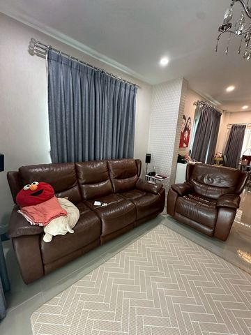 ประกาศฟรี! ซื้อ-ขาย-เช่า คอนโด บ้าน ทาวน์โฮม ที่ดิน และพื้นที่เชิงพาณิชย์ทั่วประเทศไทย ทุกทำเล ทุกงบประมาณ ไม่มีค่าใช้จ่าย ลงง่าย ขายไว เข้าถึงผู้ซื้อโดยตรง 4 222265pic3.jpg