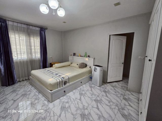 ประกาศฟรี! ซื้อ-ขาย-เช่า คอนโด บ้าน ทาวน์โฮม ที่ดิน และพื้นที่เชิงพาณิชย์ทั่วประเทศไทย ทุกทำเล ทุกงบประมาณ ไม่มีค่าใช้จ่าย ลงง่าย ขายไว เข้าถึงผู้ซื้อโดยตรง 5 222264pic4.jpg