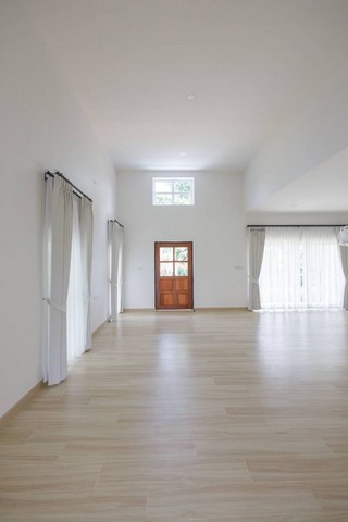 ประกาศฟรี! ซื้อ-ขาย-เช่า คอนโด บ้าน ทาวน์โฮม ที่ดิน และพื้นที่เชิงพาณิชย์ทั่วประเทศไทย ทุกทำเล ทุกงบประมาณ ไม่มีค่าใช้จ่าย ลงง่าย ขายไว เข้าถึงผู้ซื้อโดยตรง 5 222301pic4.jpg