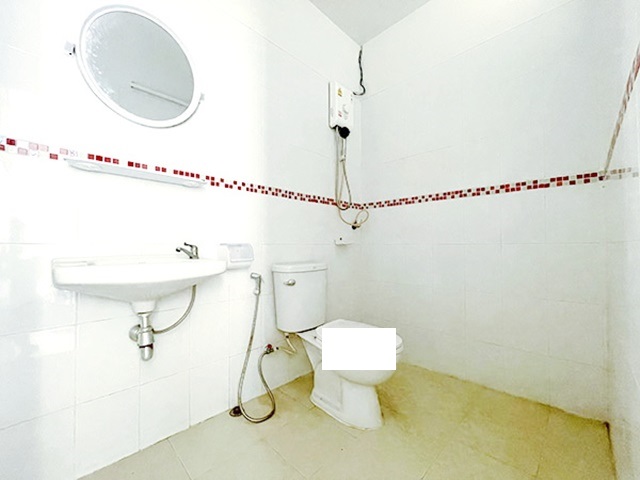 ประกาศฟรี! ซื้อ-ขาย-เช่า คอนโด บ้าน ทาวน์โฮม ที่ดิน และพื้นที่เชิงพาณิชย์ทั่วประเทศไทย ทุกทำเล ทุกงบประมาณ ไม่มีค่าใช้จ่าย ลงง่าย ขายไว เข้าถึงผู้ซื้อโดยตรง 5 222094pic4.jpg