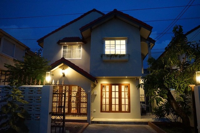 ประกาศฟรี! ซื้อ-ขาย-เช่า คอนโด บ้าน ทาวน์โฮม ที่ดิน และพื้นที่เชิงพาณิชย์ทั่วประเทศไทย ทุกทำเล ทุกงบประมาณ ไม่มีค่าใช้จ่าย ลงง่าย ขายไว เข้าถึงผู้ซื้อโดยตรง 2 500748pic1.jpg