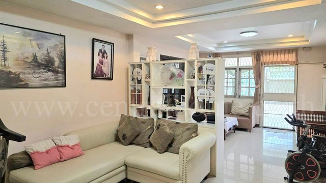 ประกาศฟรี! ซื้อ-ขาย-เช่า คอนโด บ้าน ทาวน์โฮม ที่ดิน และพื้นที่เชิงพาณิชย์ทั่วประเทศไทย ทุกทำเล ทุกงบประมาณ ไม่มีค่าใช้จ่าย ลงง่าย ขายไว เข้าถึงผู้ซื้อโดยตรง 5 286375pic4.jpg