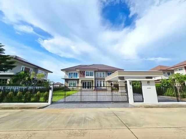 ประกาศฟรี! ซื้อ-ขาย-เช่า คอนโด บ้าน ทาวน์โฮม ที่ดิน และพื้นที่เชิงพาณิชย์ทั่วประเทศไทย ทุกทำเล ทุกงบประมาณ ไม่มีค่าใช้จ่าย ลงง่าย ขายไว เข้าถึงผู้ซื้อโดยตรง 2 222370pic1.jpg