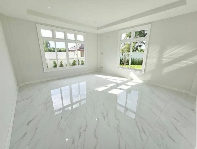 ประกาศฟรี! ซื้อ-ขาย-เช่า คอนโด บ้าน ทาวน์โฮม ที่ดิน และพื้นที่เชิงพาณิชย์ทั่วประเทศไทย ทุกทำเล ทุกงบประมาณ ไม่มีค่าใช้จ่าย ลงง่าย ขายไว เข้าถึงผู้ซื้อโดยตรง 4 222370pic3.jpg