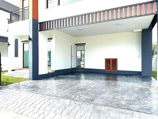 ประกาศฟรี! ซื้อ-ขาย-เช่า คอนโด บ้าน ทาวน์โฮม ที่ดิน และพื้นที่เชิงพาณิชย์ทั่วประเทศไทย ทุกทำเล ทุกงบประมาณ ไม่มีค่าใช้จ่าย ลงง่าย ขายไว เข้าถึงผู้ซื้อโดยตรง 3 222363pic2.jpg