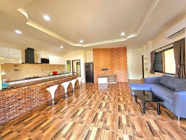 ประกาศฟรี! ซื้อ-ขาย-เช่า คอนโด บ้าน ทาวน์โฮม ที่ดิน และพื้นที่เชิงพาณิชย์ทั่วประเทศไทย ทุกทำเล ทุกงบประมาณ ไม่มีค่าใช้จ่าย ลงง่าย ขายไว เข้าถึงผู้ซื้อโดยตรง 5 222401pic4.jpg