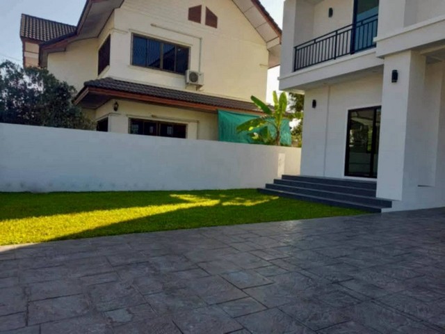 ประกาศฟรี! ซื้อ-ขาย-เช่า คอนโด บ้าน ทาวน์โฮม ที่ดิน และพื้นที่เชิงพาณิชย์ทั่วประเทศไทย ทุกทำเล ทุกงบประมาณ ไม่มีค่าใช้จ่าย ลงง่าย ขายไว เข้าถึงผู้ซื้อโดยตรง 3 222400pic2.jpg