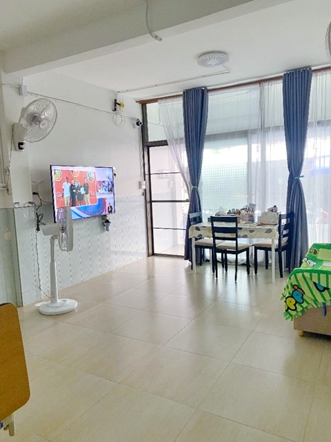 ประกาศฟรี! ซื้อ-ขาย-เช่า คอนโด บ้าน ทาวน์โฮม ที่ดิน และพื้นที่เชิงพาณิชย์ทั่วประเทศไทย ทุกทำเล ทุกงบประมาณ ไม่มีค่าใช้จ่าย ลงง่าย ขายไว เข้าถึงผู้ซื้อโดยตรง 3 222377pic2.jpg