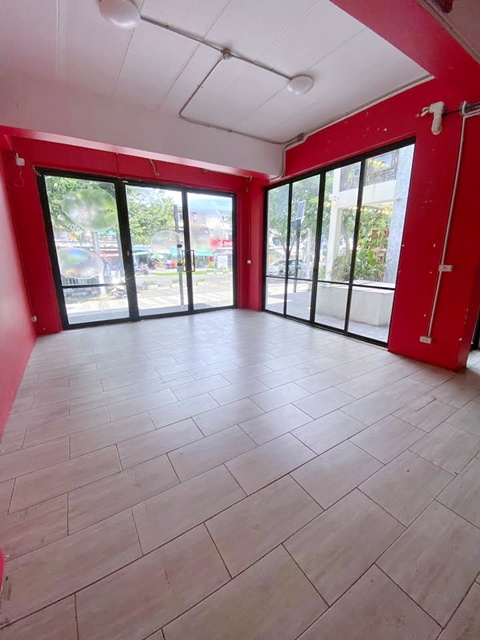 ประกาศฟรี! ซื้อ-ขาย-เช่า คอนโด บ้าน ทาวน์โฮม ที่ดิน และพื้นที่เชิงพาณิชย์ทั่วประเทศไทย ทุกทำเล ทุกงบประมาณ ไม่มีค่าใช้จ่าย ลงง่าย ขายไว เข้าถึงผู้ซื้อโดยตรง 3 222349pic2.jpg