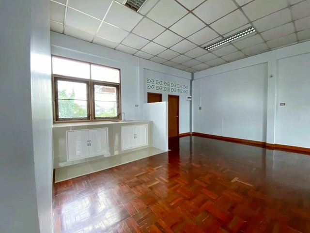 ประกาศฟรี! ซื้อ-ขาย-เช่า คอนโด บ้าน ทาวน์โฮม ที่ดิน และพื้นที่เชิงพาณิชย์ทั่วประเทศไทย ทุกทำเล ทุกงบประมาณ ไม่มีค่าใช้จ่าย ลงง่าย ขายไว เข้าถึงผู้ซื้อโดยตรง 5 222342pic4.jpg