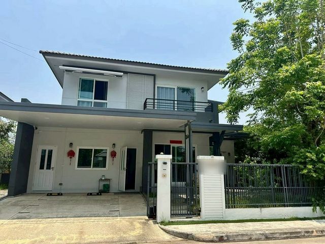 ประกาศฟรี! ซื้อ-ขาย-เช่า คอนโด บ้าน ทาวน์โฮม ที่ดิน และพื้นที่เชิงพาณิชย์ทั่วประเทศไทย ทุกทำเล ทุกงบประมาณ ไม่มีค่าใช้จ่าย ลงง่าย ขายไว เข้าถึงผู้ซื้อโดยตรง 2 222412pic1.jpg