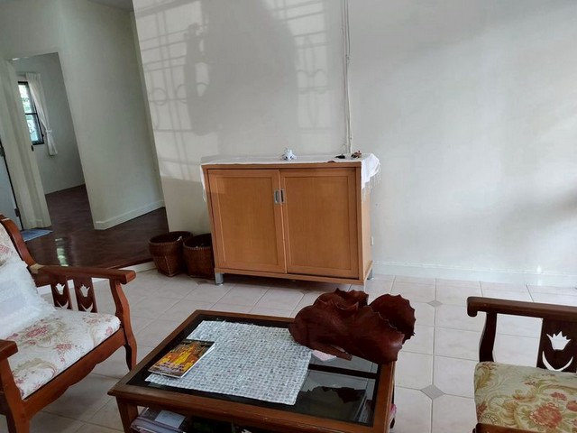 ประกาศฟรี! ซื้อ-ขาย-เช่า คอนโด บ้าน ทาวน์โฮม ที่ดิน และพื้นที่เชิงพาณิชย์ทั่วประเทศไทย ทุกทำเล ทุกงบประมาณ ไม่มีค่าใช้จ่าย ลงง่าย ขายไว เข้าถึงผู้ซื้อโดยตรง 4 222439pic3.jpg