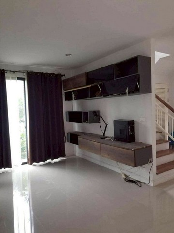 ประกาศฟรี! ซื้อ-ขาย-เช่า คอนโด บ้าน ทาวน์โฮม ที่ดิน และพื้นที่เชิงพาณิชย์ทั่วประเทศไทย ทุกทำเล ทุกงบประมาณ ไม่มีค่าใช้จ่าย ลงง่าย ขายไว เข้าถึงผู้ซื้อโดยตรง 5 222421pic4.jpg