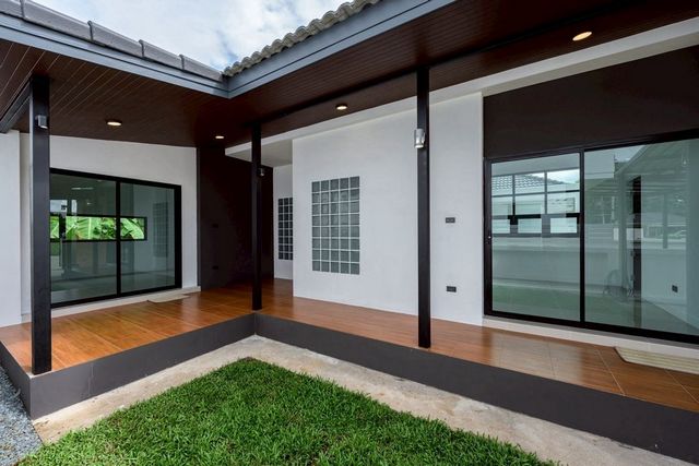 ประกาศฟรี! ซื้อ-ขาย-เช่า คอนโด บ้าน ทาวน์โฮม ที่ดิน และพื้นที่เชิงพาณิชย์ทั่วประเทศไทย ทุกทำเล ทุกงบประมาณ ไม่มีค่าใช้จ่าย ลงง่าย ขายไว เข้าถึงผู้ซื้อโดยตรง 3 222491pic2.jpg